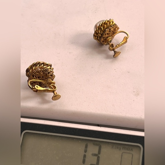 Miriam Haskell | Signed Vintage Pearl Clip screw On Earrings - Very Rare … - Picture 4 of 11